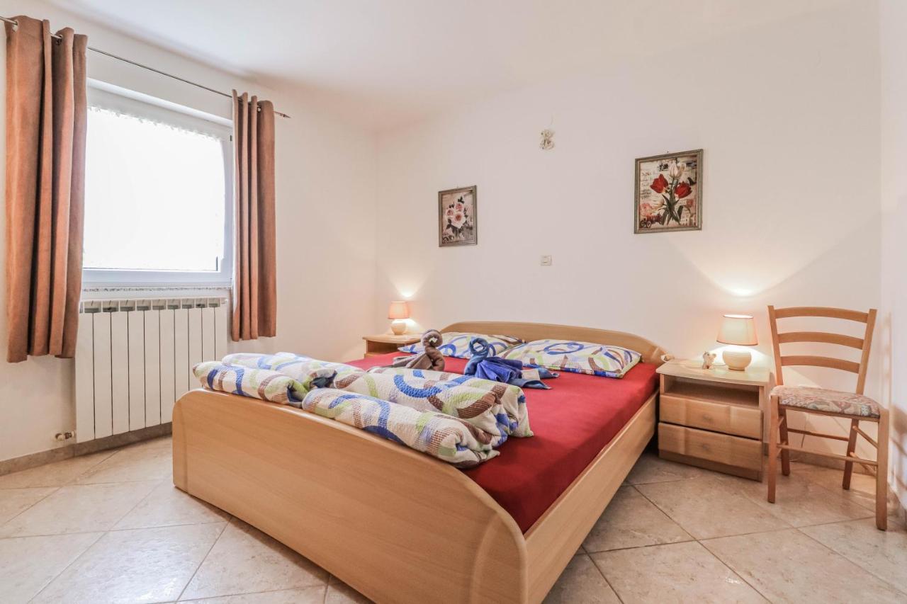 Pension Nina Umag Buitenkant foto