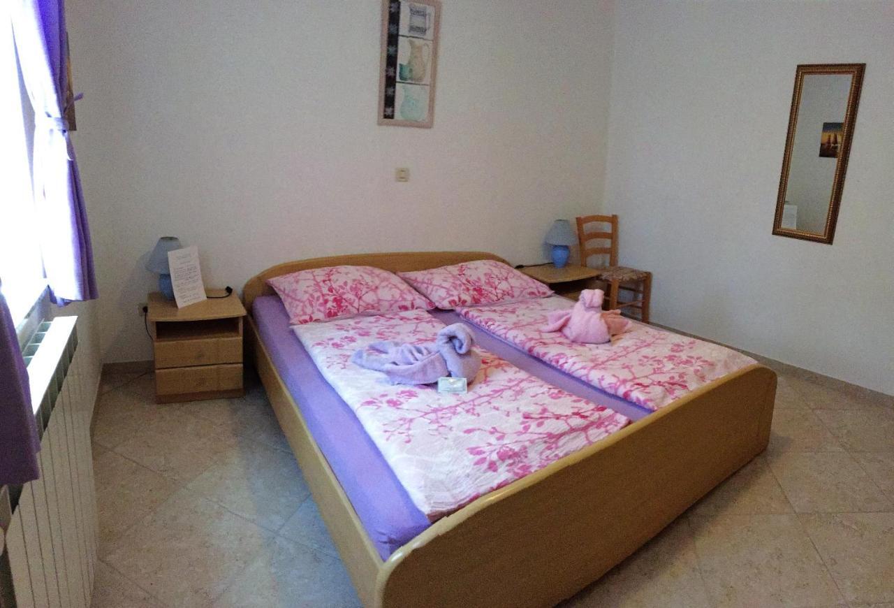 Pension Nina Umag Buitenkant foto